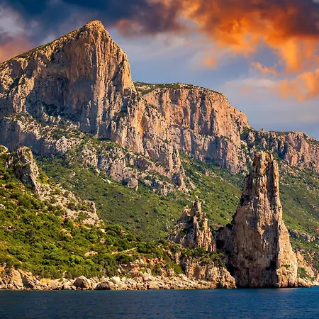 Le Corti Sarde On The 別荘 *