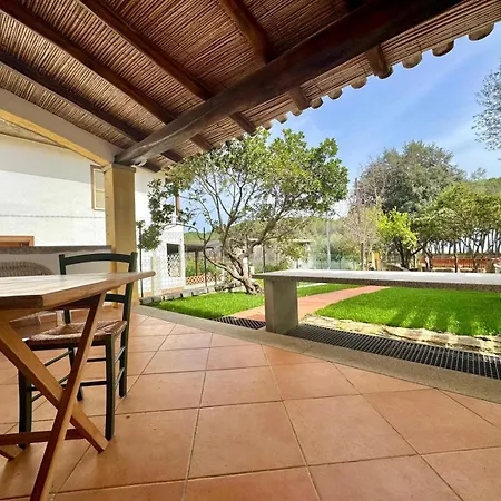 Le Corti Sarde On The 別荘 バリ・サルド